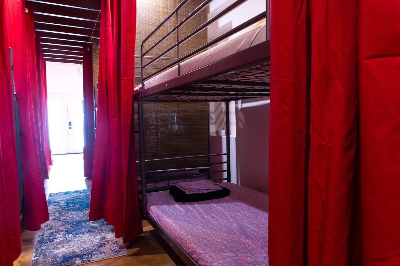 Rumi (Adults Only) Los Angeles Bagian luar foto